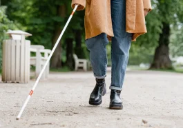 Inovasi Terkini: Tongkat Pintar untuk Tunanetra