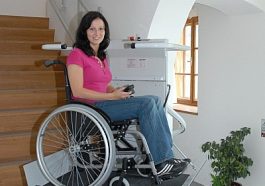 Alat Bantu Disabilitas Terbaru: Difabel Bisa Naik Tangga