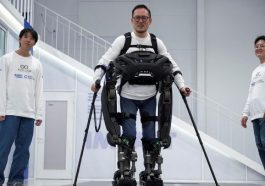 AI Kini Membantu Untuk Pasien Lumpuh Bisa Berjalan Lagi