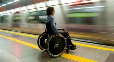 Teknologi Baru Membuat Transportasi Umum 10x Lebih Mudah bagi Penyandang Disabilitas!