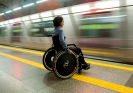 Teknologi Baru Membuat Transportasi Umum 10x Lebih Mudah bagi Penyandang Disabilitas!
