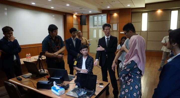Inovasi Alat Bantu Disabilitas Bersama Assistive Technology