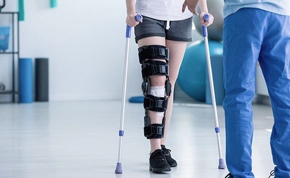 Panduan Memilih Alat Bantu Jalan untuk Penyandang Disabilitas