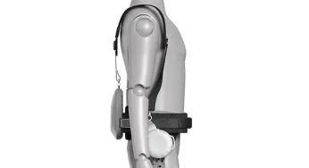 Exoskeleton Ringan untuk Mobilitas Disabilitas